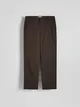 Spodnie typu chino o regularnym fasonie, uszyte z gładkiej, bawełnianej tkaniny. - ciemnobrązowy
