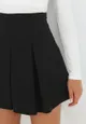 Czarna Spódnica Mini Trapezowa z Zakładkami Zanirria