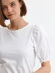 Bawełniany t-shirt damski z bufiastymi rękawami
