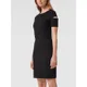 BOSS Casualwear Sukienka mini z wycięciem na ramieniu model ‘Esymona’