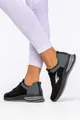 Czarne buty sportowe damskie sznurowane casu 14-4-21-b