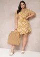 Żółta Pudełkowa Sukienka Mini z Kołnierzykiem i Materiałowym Paskiem Alisine