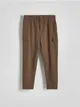 Spodnie typu cargo o luźnym kroju, z kolekcji PREMIUM, wykonane z tkaniny z wełną. - brązowy