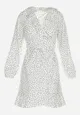 Biała Kopertowa Sukienka z Falbankami w Kropki Bamia