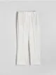 Spodnie typu cygaretki z prostą nogawką, wykonane z tkaniny z wiskozą. - biały