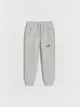 Dresowe spodnie typu jogger, wykonane z bawełnianej dzianiny typu pique. - jasnoszary