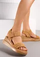 Brązowe Sandały na Koturnie z Zapięciem na Rzep Ginchal