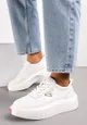 Białe Skórzane Sneakersy na Platformie z Niewielką Wstawką z Boku Renipa