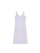Fioletowa sukienka midi z rozcięciem