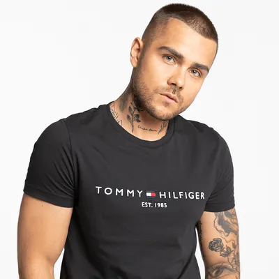 4F Koszulka Tommy Hilfiger CORE TOMMY LOGO TEE MW0MW11465-BAS BLACK
