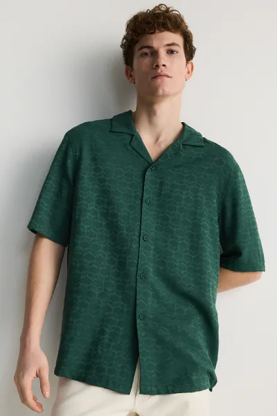 Koszula o swobodnym fasonie, wykonana z tkaniny z wiskozą. - morski